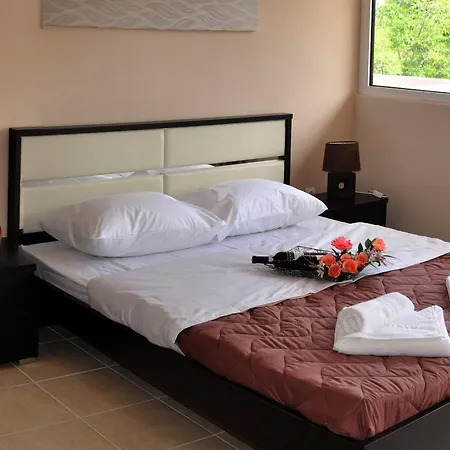 Otel Golden 3*