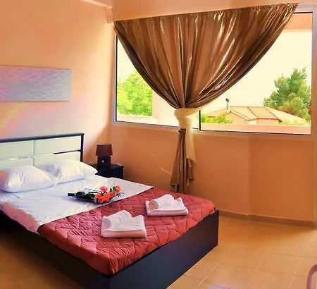Otel Golden 3*