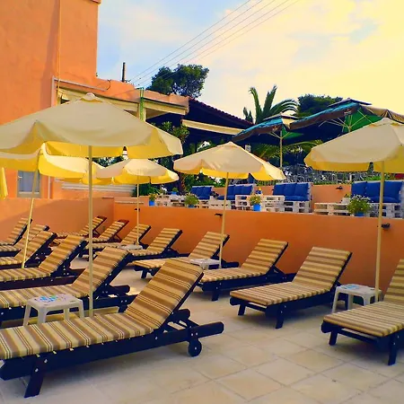 Golden 3* 美塔摩尔弗斯