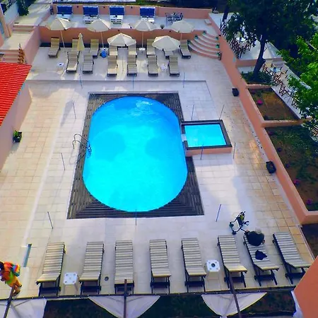 Otel Golden 3*