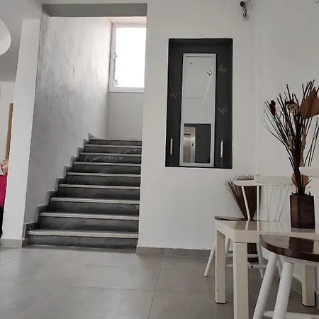 Golden 3* 美塔摩尔弗斯