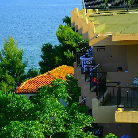 Golden Otel 3*