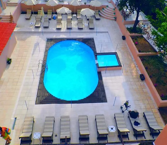 Otel Golden 3*